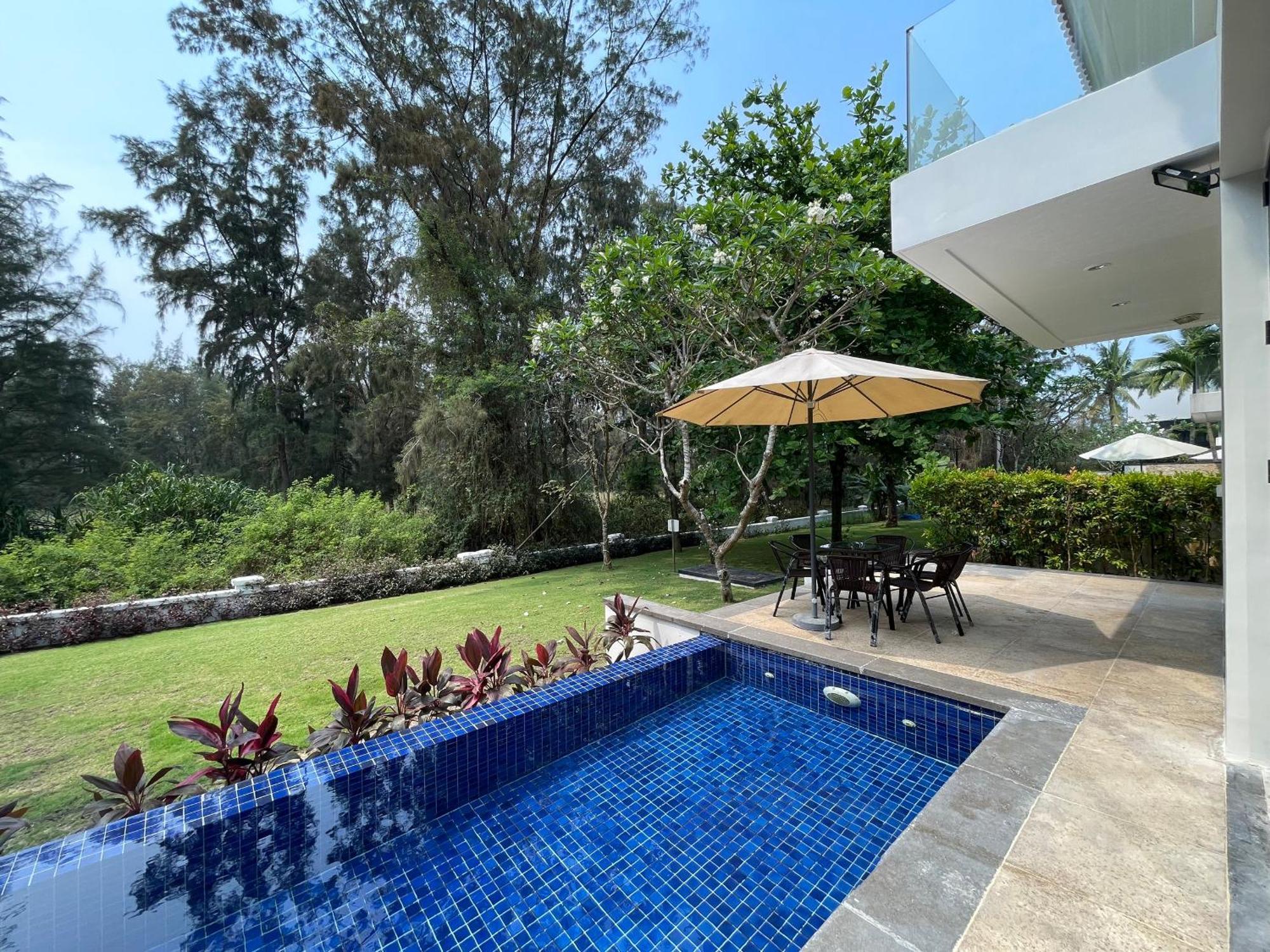 Luxury Pool Villa Close To The Private Beach Da Nang Exterior foto